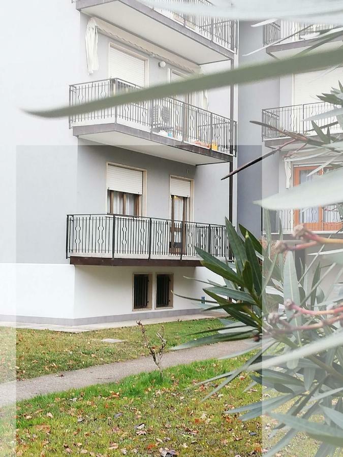 مخرج سبينيا Casa Vacanza E Per Lavoro Elena E Carla المظهر الخارجي الصورة